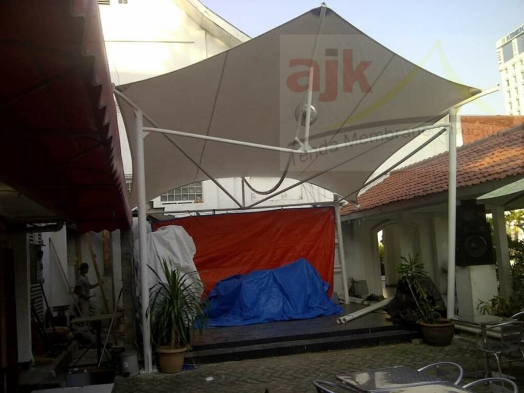 Kanopi Amphitheater - Gedung Kesenian Jakarta (foto 1)