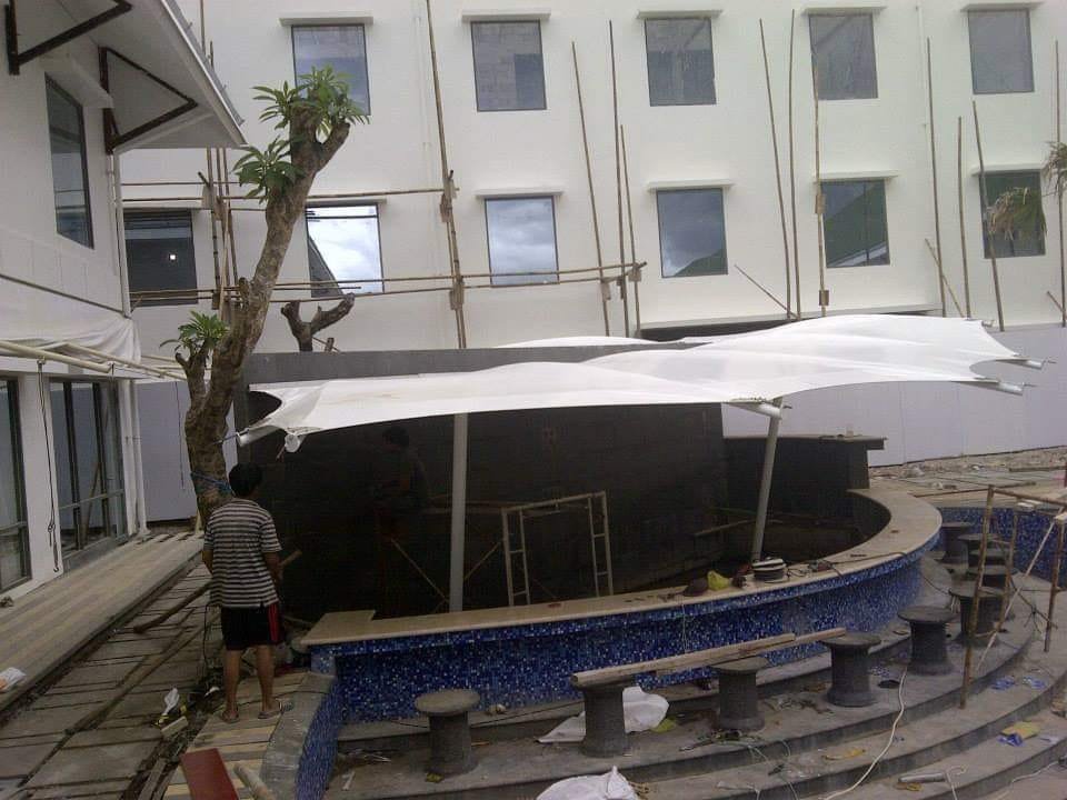 Kanopi Sunken Bar - Hotel Novotel Banjarmasin (foto 3)