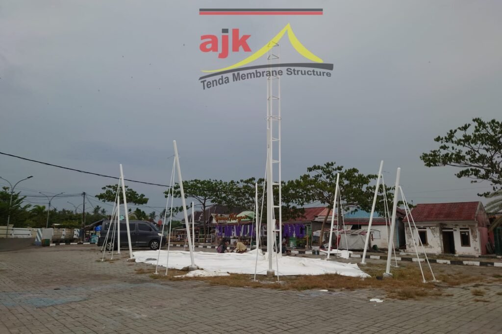 Tenda Tempat Pelelangan Ikan - Tanjung Kait (foto 4)